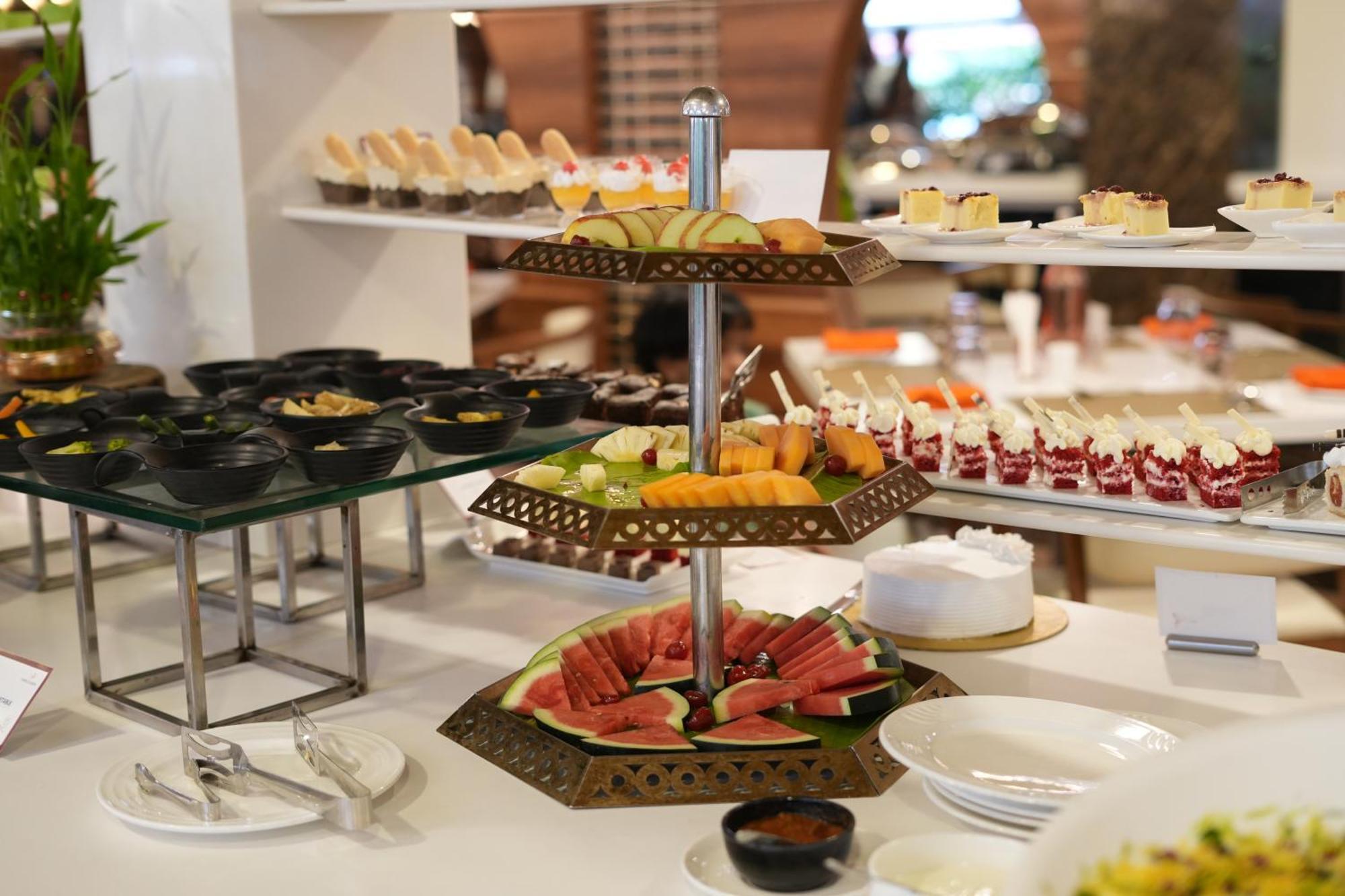 Hotel Park Elanza Ченай Екстериор снимка