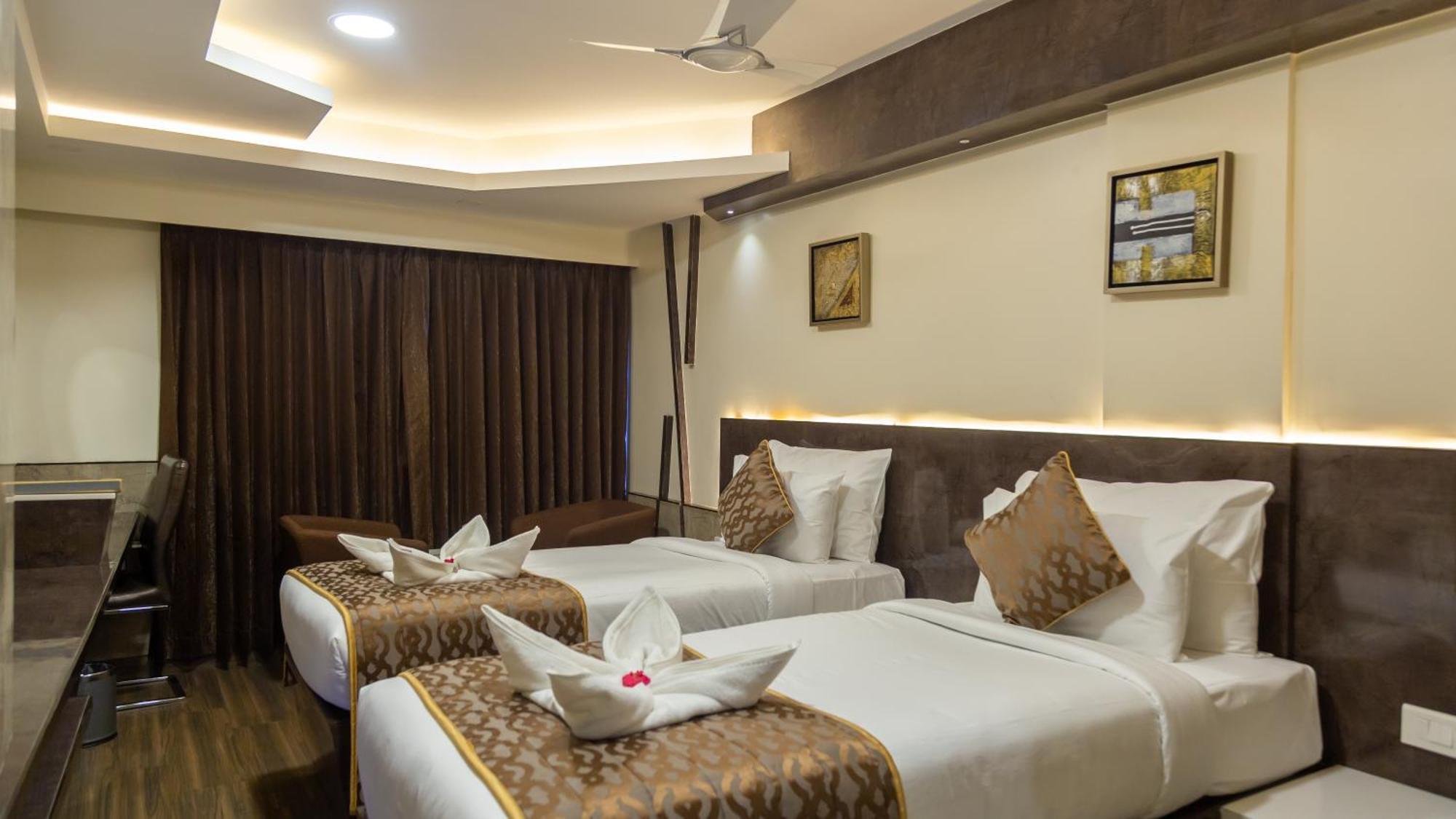 Hotel Park Elanza Ченай Екстериор снимка