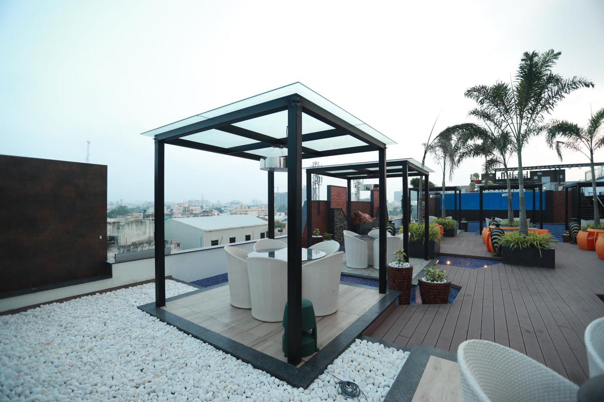 Hotel Park Elanza Ченай Екстериор снимка