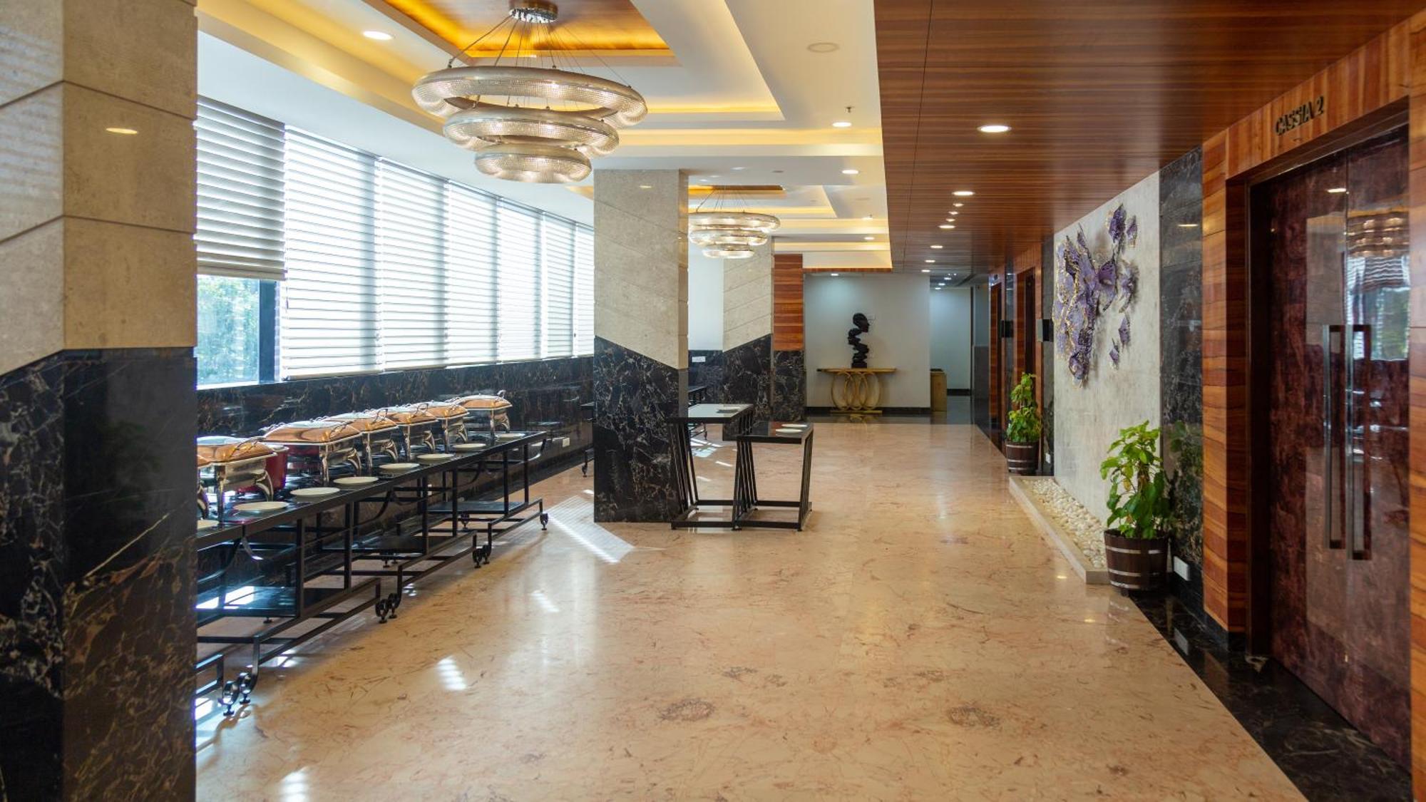 Hotel Park Elanza Ченай Екстериор снимка